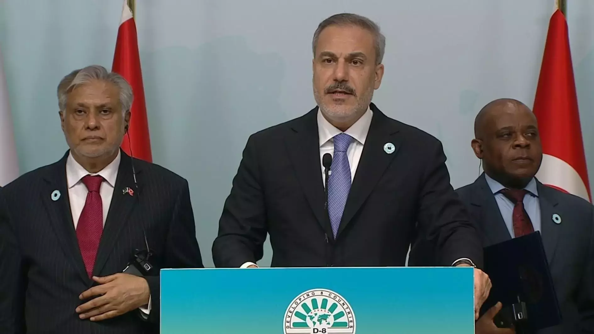 Türkiye Urges Support for Palestine and Regional Collaboration at D-8 Summit 10 D-8