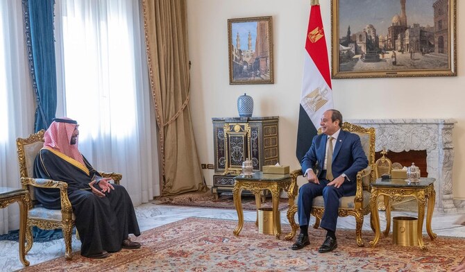 Saudi Culture Minister Prince Badr Meets Egyptian President El-Sisi in Cairo 1 Minister