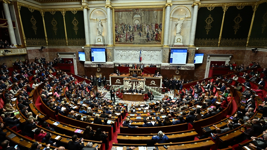 France Unveils New Cabinet to End Political Uncertainty Following Prime Minister's Ouster 1 France