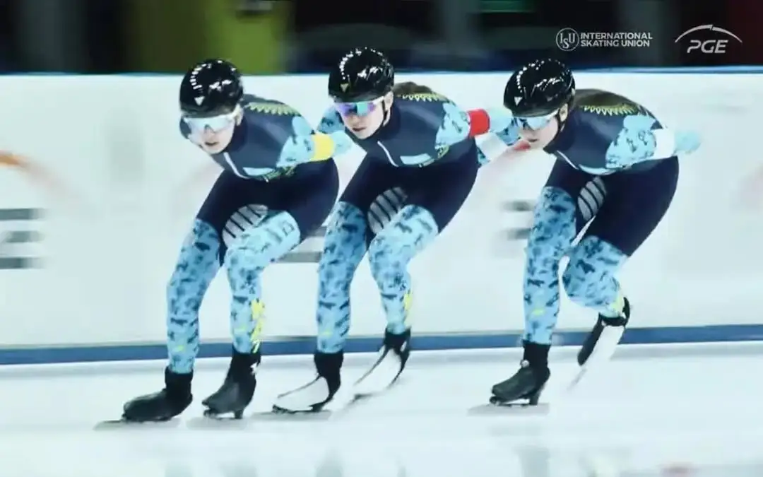 Kazakh Women's Team Secures Bronze at ISU Junior World Cup Speed Skating 1 Bronze