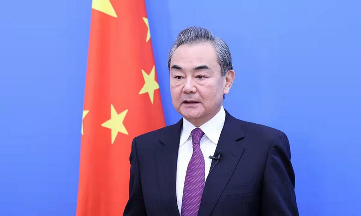 Wang Yi Calls for Global Cooperation to Advance Human Rights at Hangzhou Dialogue