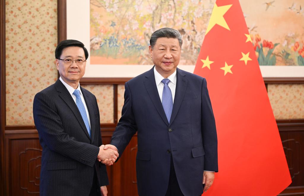 President Xi Reaffirms Support for Hong Kong’s Development and Integration with National Strategies 1 President Xi