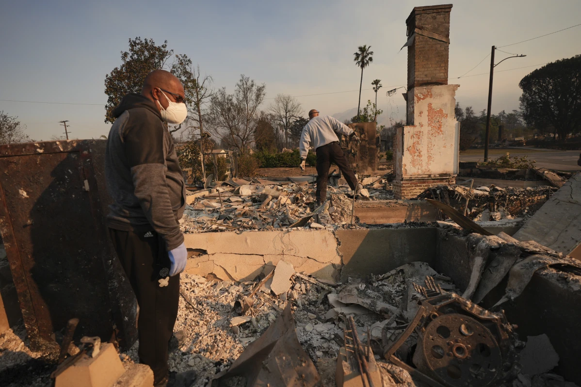 Massive Wildfires Devastate Los Angeles, Leaving Thousands Homeless 1 Massive Wildfires Devastate Los Angeles, Leaving Thousands Homeless