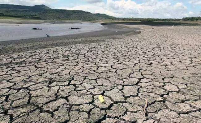 Pakistan's Winter Drought: A Wake-Up Call for Climate Action 25 Drought