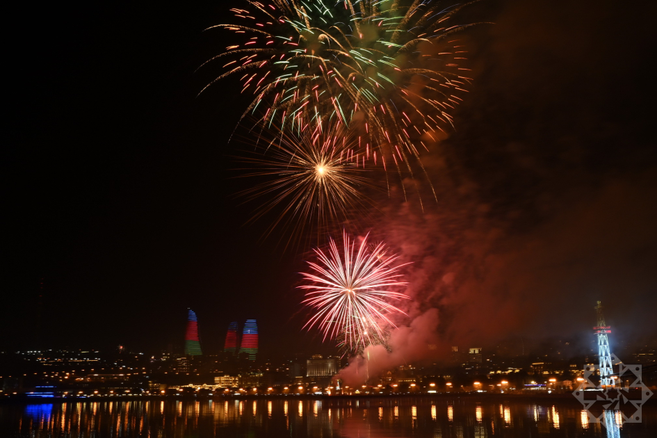 Azerbaijan Rings in the New Year with Spectacular Victory Fireworks Display 2 Fireworks