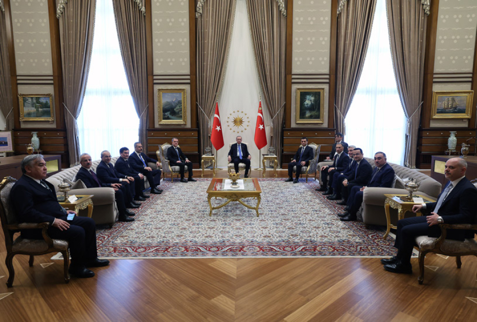 Erdogan Receives Participants of Türkiye-Azerbaijan-Uzbekistan Trilateral Meeting in Ankara 1 Erdogan