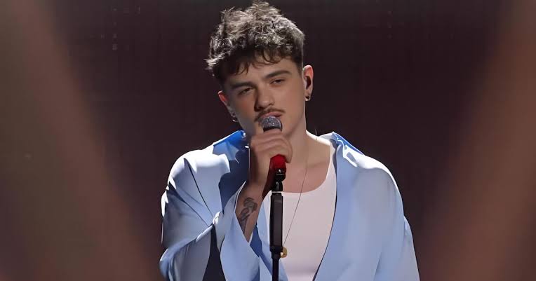 Italian Singer Olly Wins Sanremo Music Festival 2025 with "Balorda Nostalgia" 1 Italian Singer Olly Wins Sanremo Music Festival 2025 with "Balorda Nostalgia"