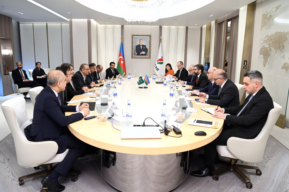 SOCAR, Pakistan Discuss Energy Cooperation in High-Level Meeting 1 SOCAR