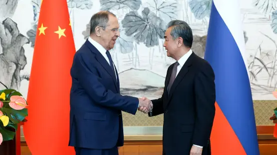 Chinese, Russian Foreign Ministers Discuss Strategic Ties at G20 Meeting 1 Chinese, Russian Foreign Ministers Discuss Strategic Ties at G20 Meeting