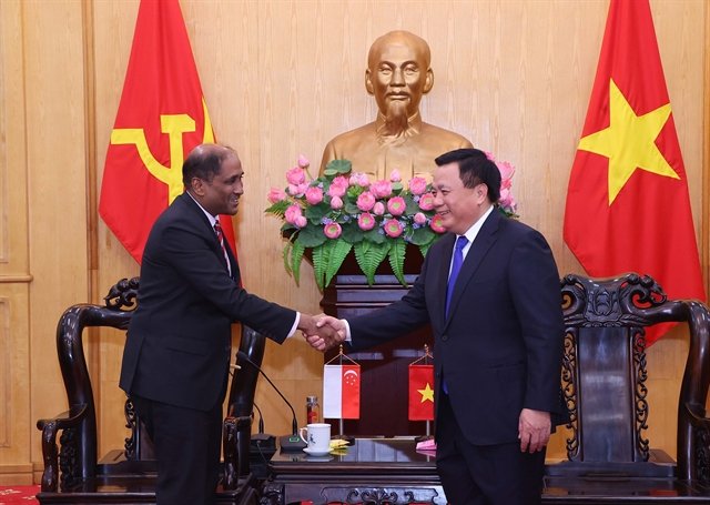 Vietnam, Singapore Strengthen Cooperation in Leadership Training and Strategic Development