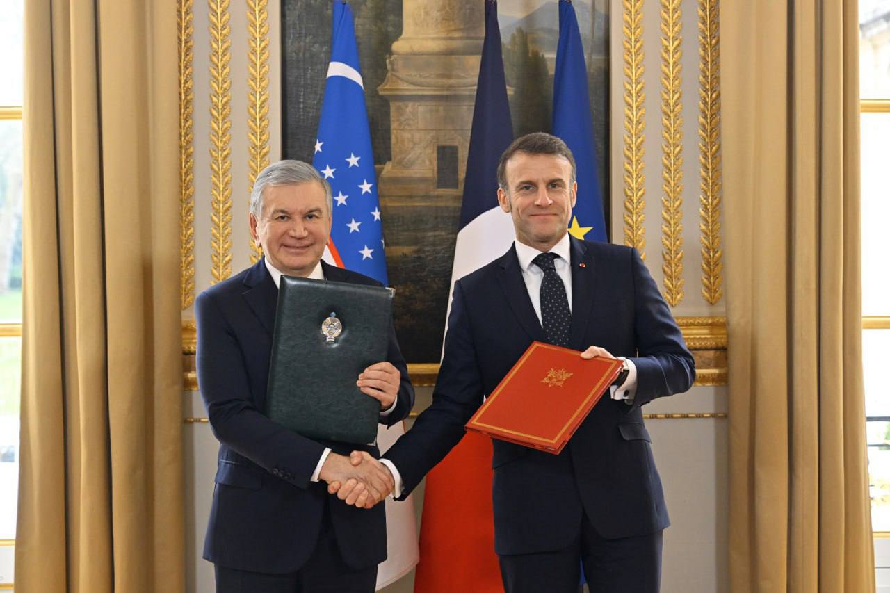 Analyzing President Mirziyoyev Landmark State Visit to France 1 Mirziyoyev