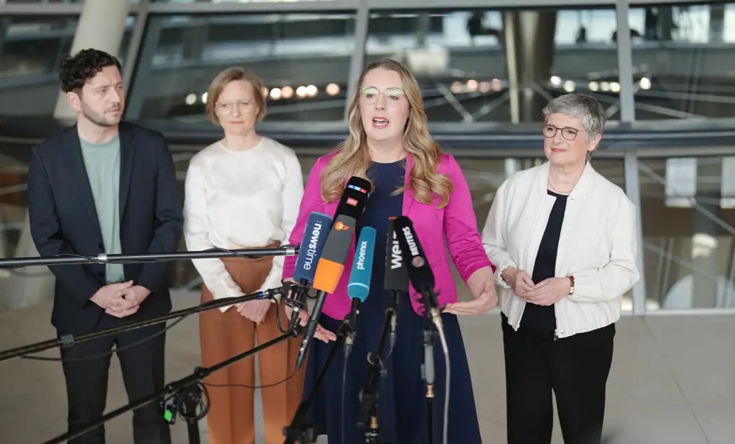 Germany's Green Party Threaten to Block Debt Brake Easing Amid Investment Debate 1 Green Party