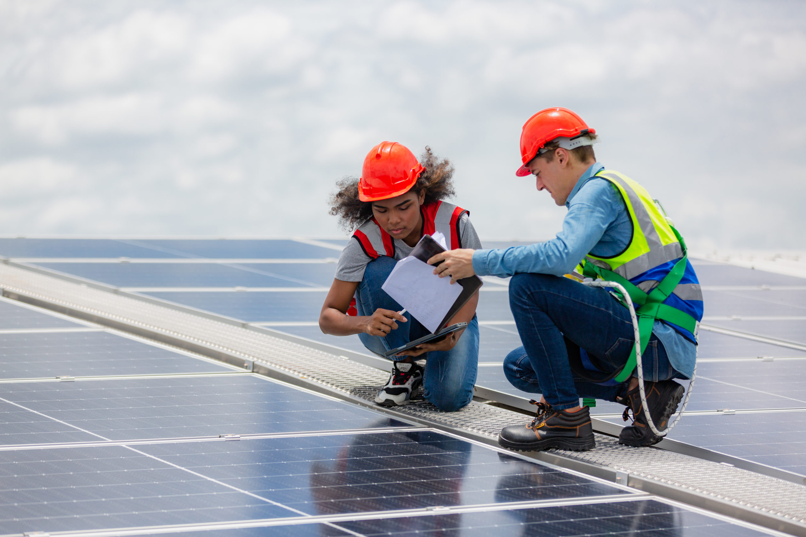 Canada Invests Over $67 Million to Equip Tradespeople for Green Jobs