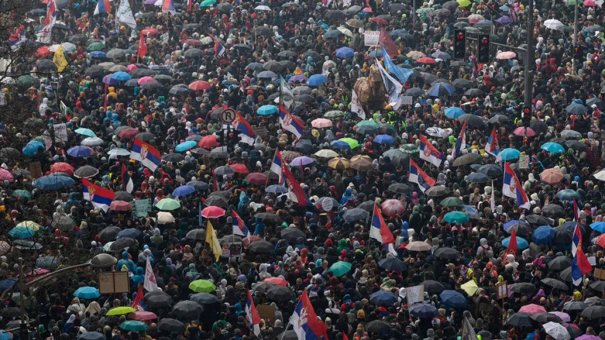 Hundreds of Thousands Protest in Belgrade Over Railway Station Collapse 1 Hundreds of Thousands Protest in Belgrade Over Railway Station Collapse