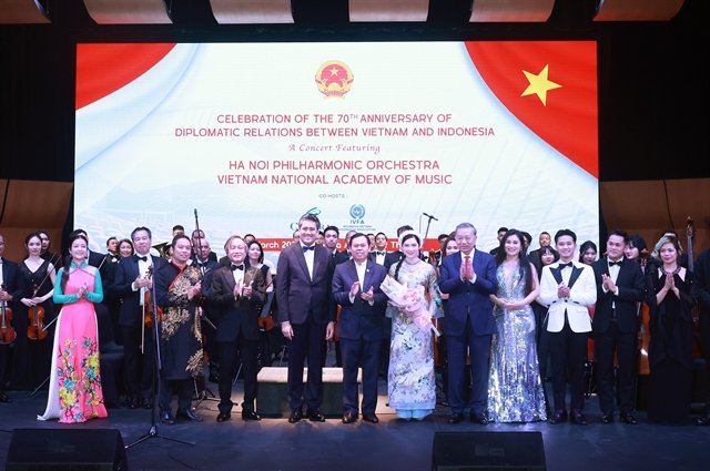 Vietnamese Party Chief Attends Concert in Jakarta to Mark 70 Years of Vietnam-Indonesia Ties