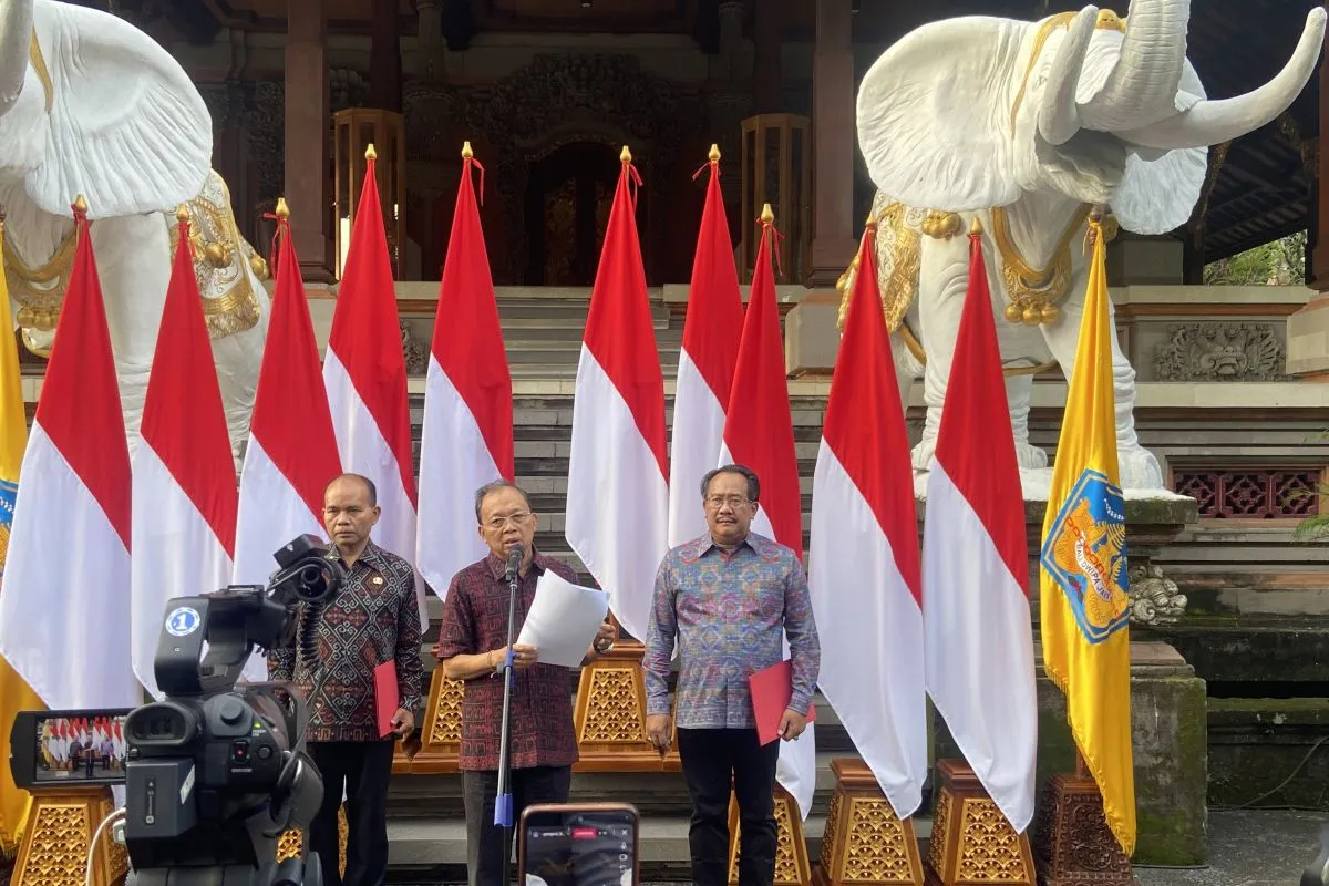 Bali to Launch Island-Wide Waste Cleanup Movement on April 11 1 Bali