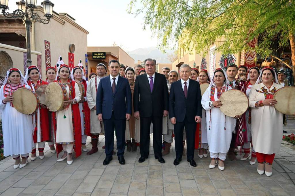 Leaders of Uzbekistan, Tajikistan, and Kyrgyzstan Visit Historic Khujand Fortress 1 Khujand