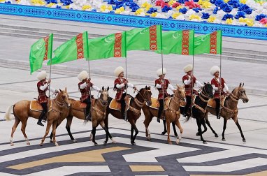 Turkmenistan Celebrates National Holiday of the Turkmen Horse with International Events and Festivities 7 Turkmenistan Celebrates National Holiday of the Turkmen Horse with International Events and Festivities
