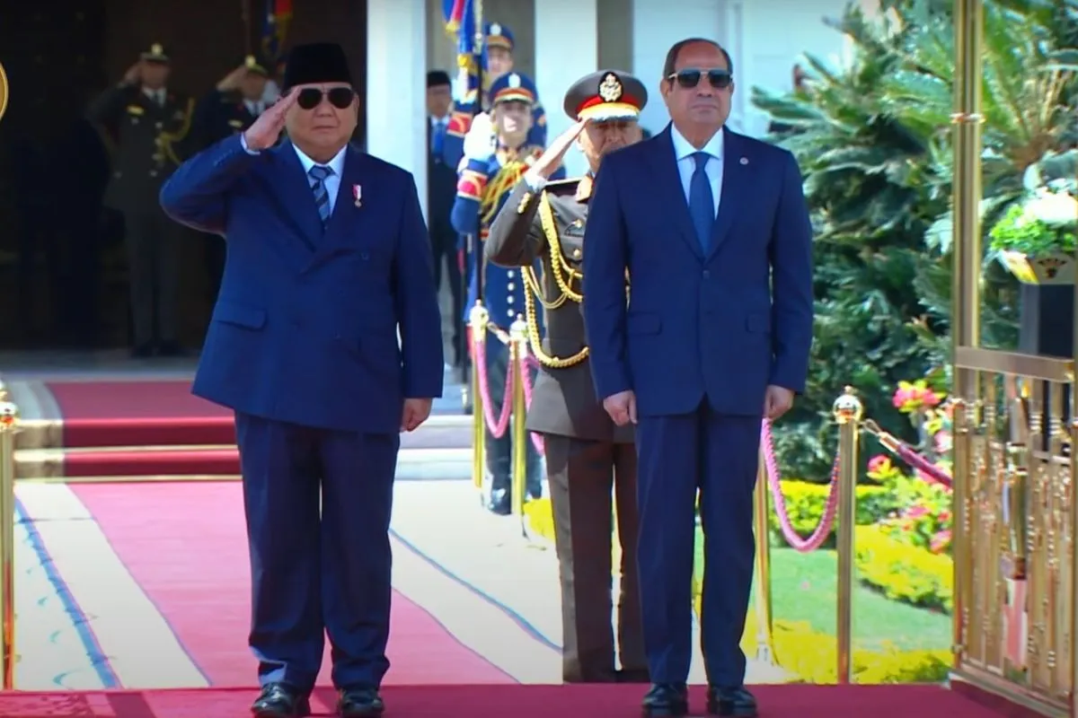 President Prabowo Subianto Receives State Welcome in Egypt, Meets El-Sisi for Strategic Talks 1 Prabowo Subianto