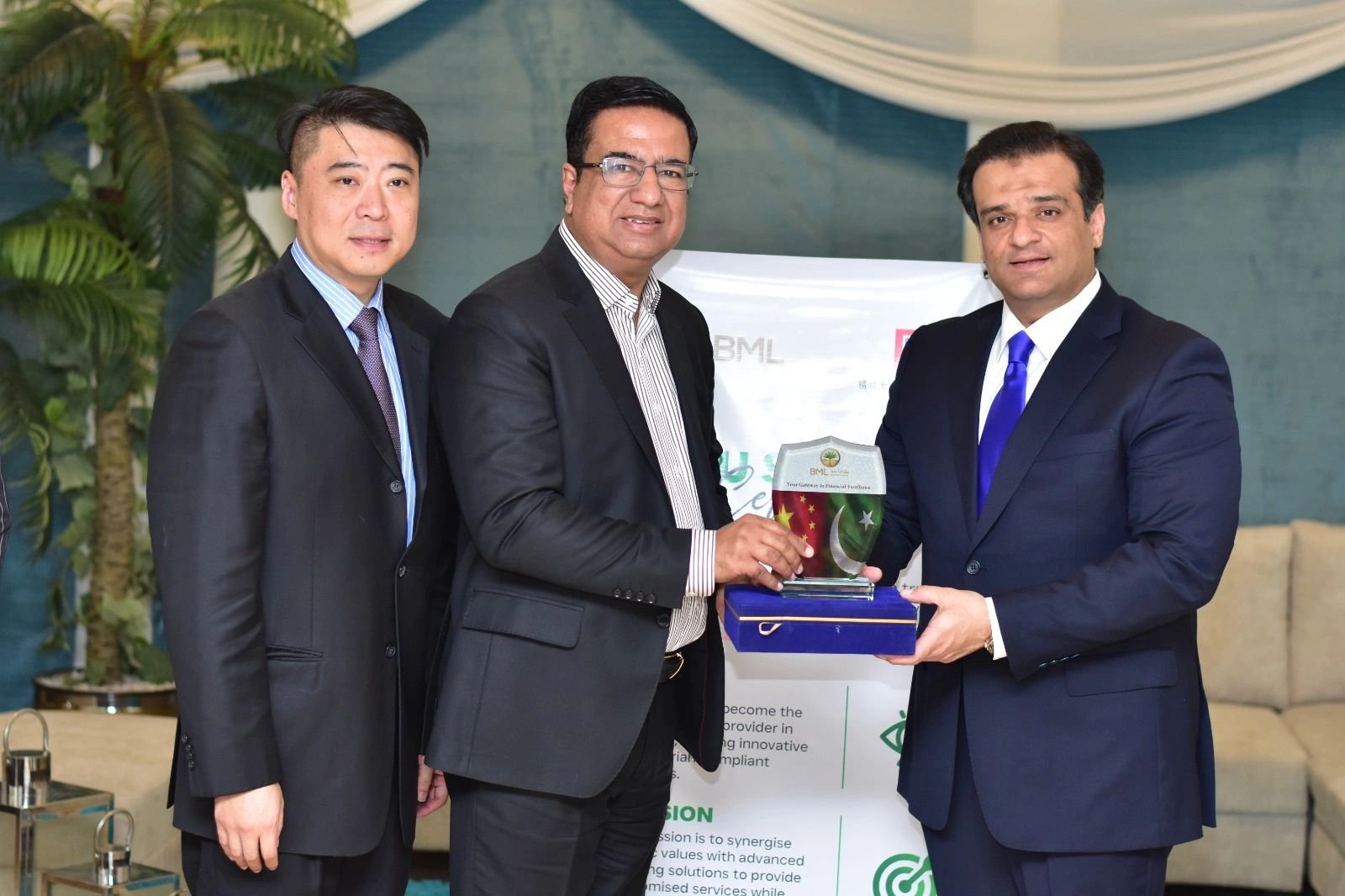 Precise Development (Hong Kong) Limited and Bank Makramah Ltd Sign MoU to Boost Chinese Investment in Pakistan 7 Precise Development (Hong Kong) Limited and Bank Makramah Ltd Sign MoU to Boost Chinese Investment in Pakistan