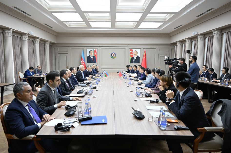 Azerbaijan-China Intergovernmental Commission Holds 10th Meeting in Baku