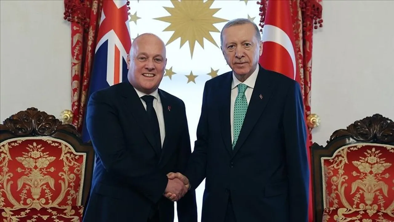 President Erdogan Meets New Zealand PM Luxon in Istanbul to Bolster Bilateral Ties