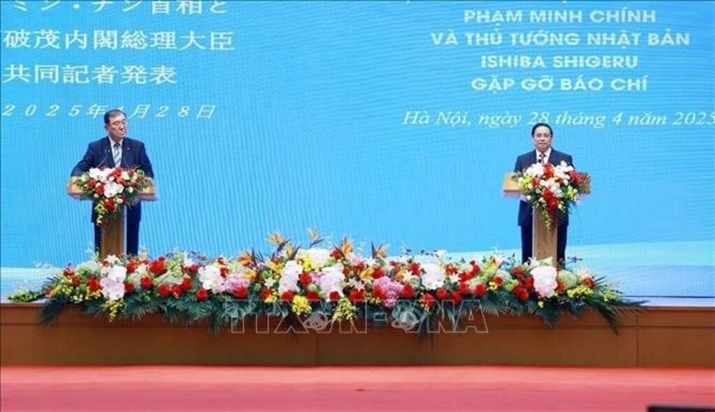 Vietnam and Japan Issue Joint Statement, Pledge to Deepen Comprehensive Strategic Partnership 7 Vietnam and Japan Issue Joint Statement, Pledge to Deepen Comprehensive Strategic Partnership