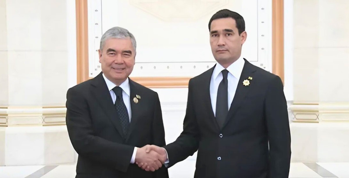 Gurbanguly Berdimuhamedov Congratulates President Serdar Berdimuhamedov on FC Arkadag’s Victory 1 Gurbanguly Berdimuhamedov Congratulates President Serdar Berdimuhamedov on FC Arkadag’s Victory