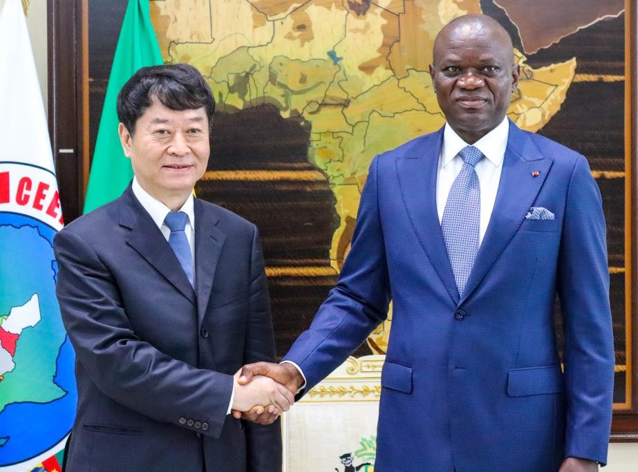 China Reaffirms Commitment to Deepening Strategic Partnership with Gabon 5 China Reaffirms Commitment to Deepening Strategic Partnership with Gabon