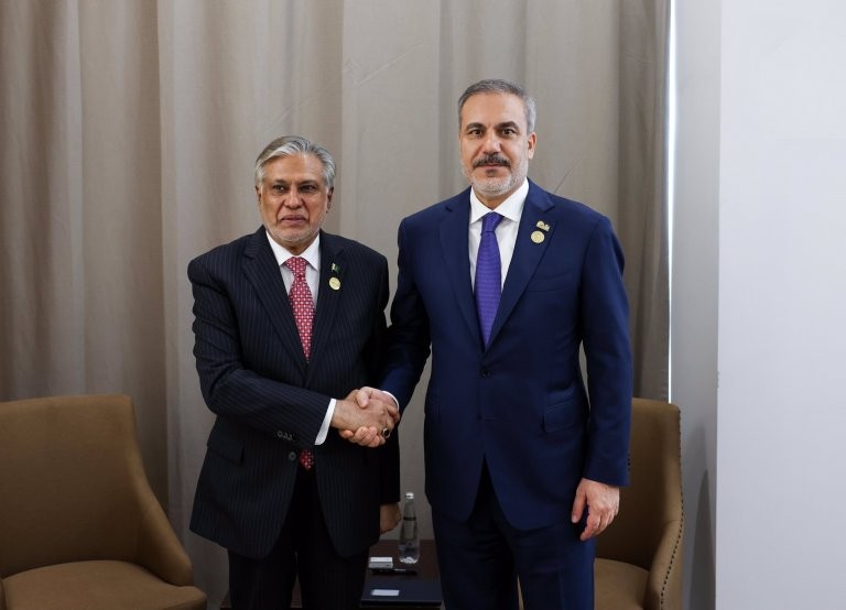 Turkish Foreign Minister Expresses Solidarity with Pakistan in Call with FM Ishaq Dar 1 Turkish Foreign Minister Expresses Solidarity with Pakistan in Call with FM Ishaq Dar