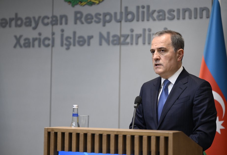 Azerbaijani FM Commends Türkiye-Led Peace Talks on Russia-Ukraine Conflict
