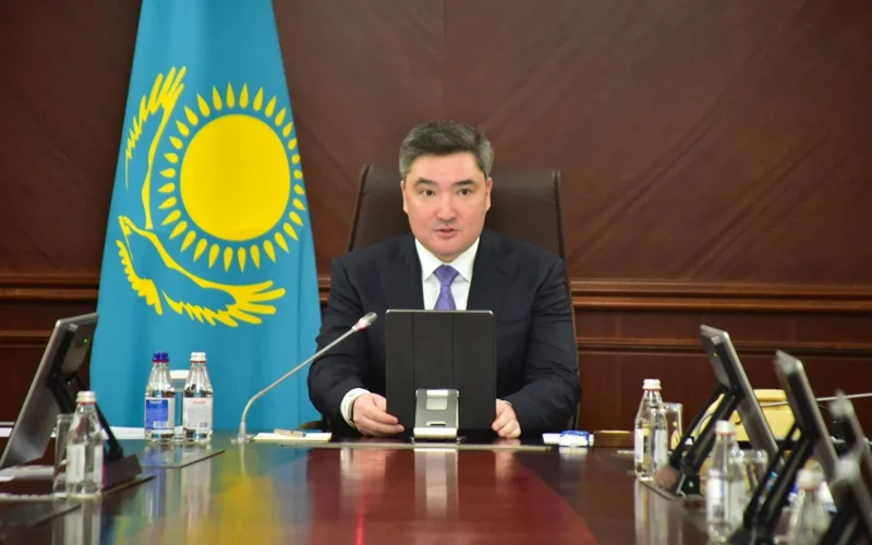 Kazakh Prime Minister Orders Intensified Locust Control in Turkistan and Zhambyl Regions 1 Kazakh Prime Minister Orders Intensified Locust Control in Turkistan and Zhambyl Regions