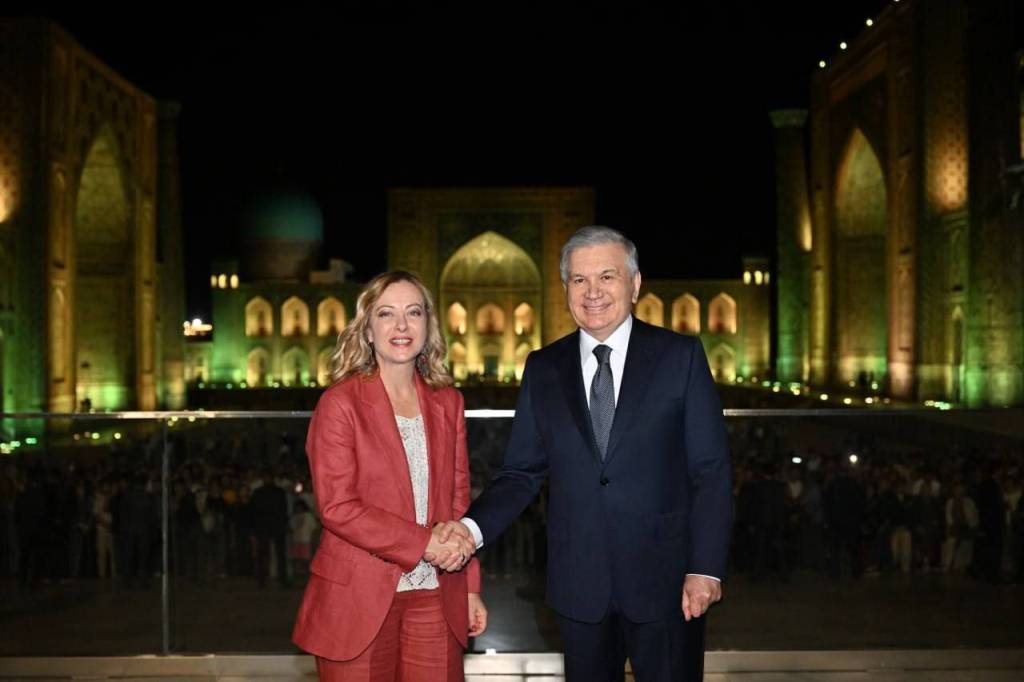Uzbekistan-Italy: A Long-Term Strategic Partnership Aimed at Sustainable Growth 1 Uzbekistan-Italy: A Long-Term Strategic Partnership Aimed at Sustainable Growth