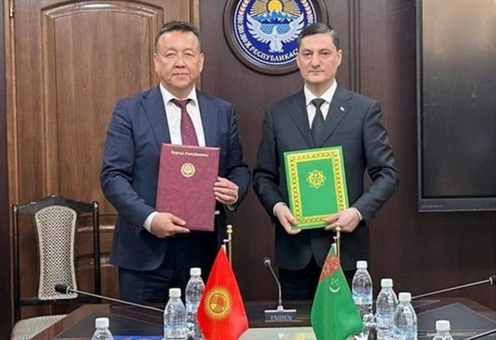 Turkmenistan and Kyrgyzstan Sign Protocol to Deepen Transport and Logistics Cooperation 10 Turkmenistan and Kyrgyzstan Sign Protocol to Deepen Transport and Logistics Cooperation