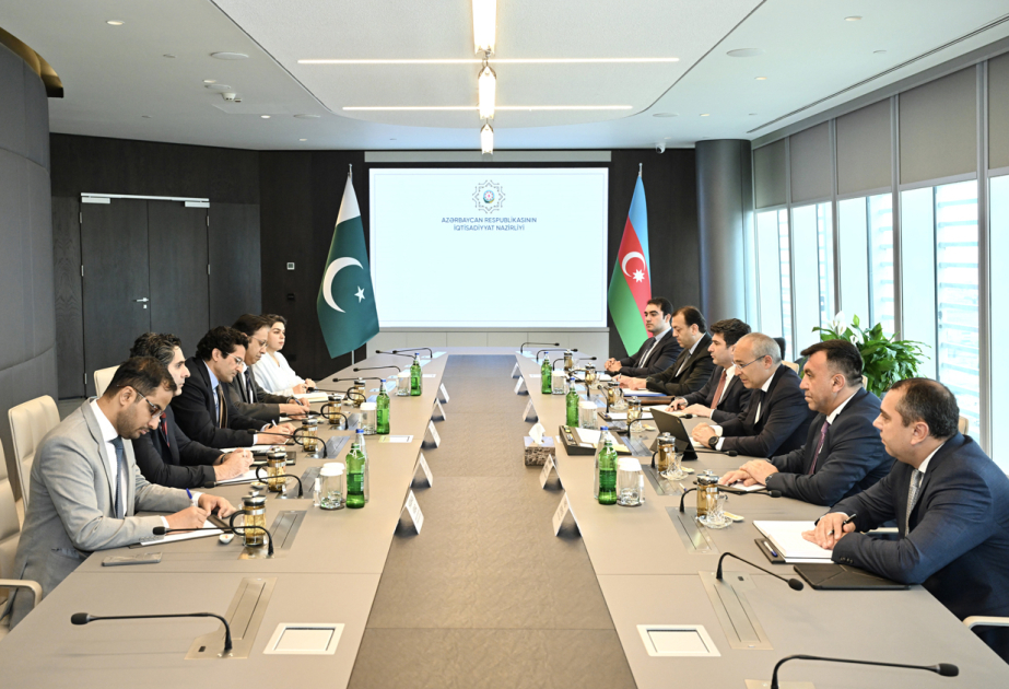Azerbaijan, Pakistan Explore Enhanced Economic and Energy Cooperation