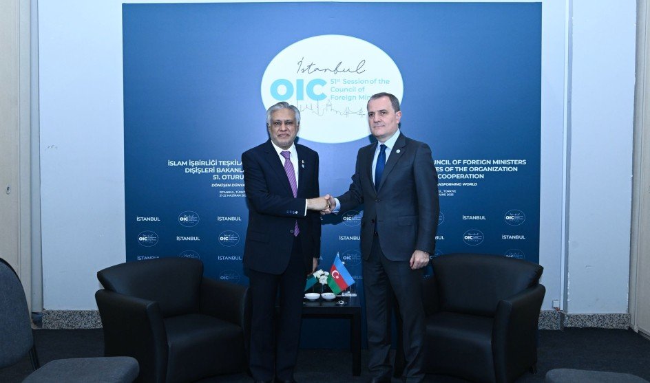 Azerbaijani and Pakistani Foreign Ministers Discuss Strategic Ties and Regional Developments in Istanbul 2 Azerbaijani and Pakistani Foreign Ministers Discuss Strategic Ties and Regional Developments in Istanbul