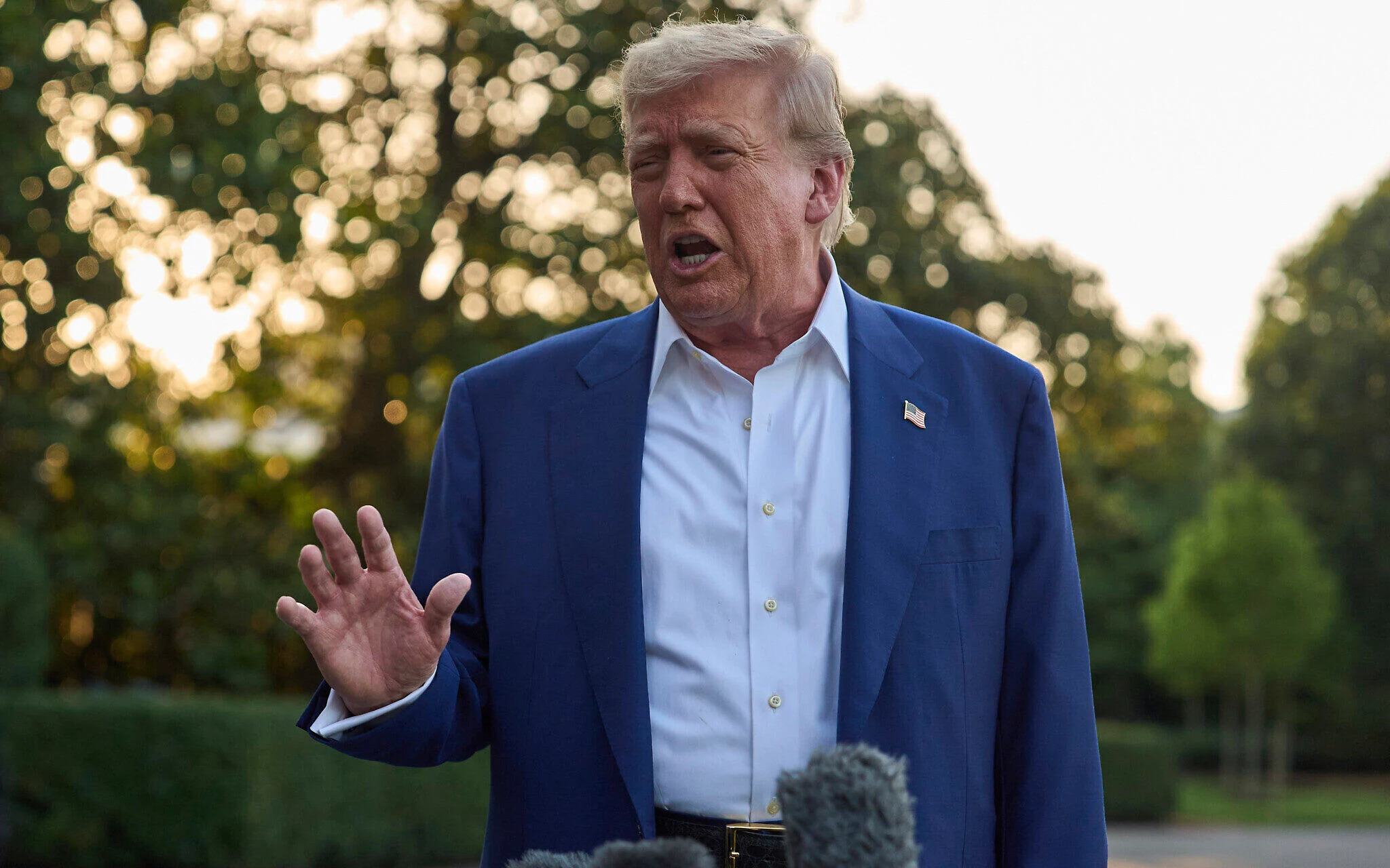 Trump Accuses Israel and Iran of Ceasefire Violations, Urges Immediate De-escalation 9 Trump Accuses Israel and Iran of Ceasefire Violations, Urges Immediate De-escalation