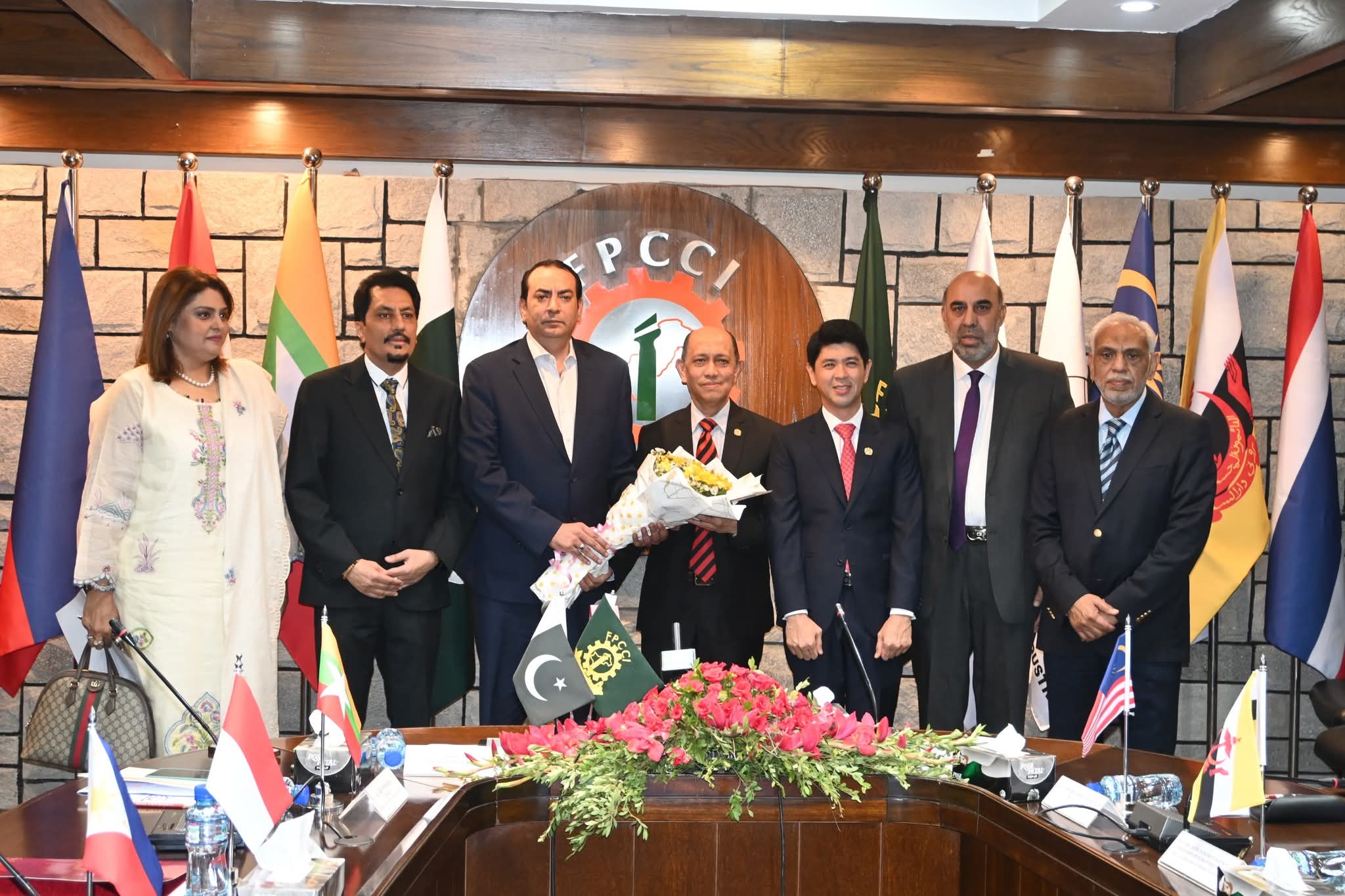 Malaysian High Commissioner Mohammad Azhar Mazlan Leads ASEAN Delegation at FPCCI Roundtable on Pakistan-ASEAN Economic Integration 5 FPCCI