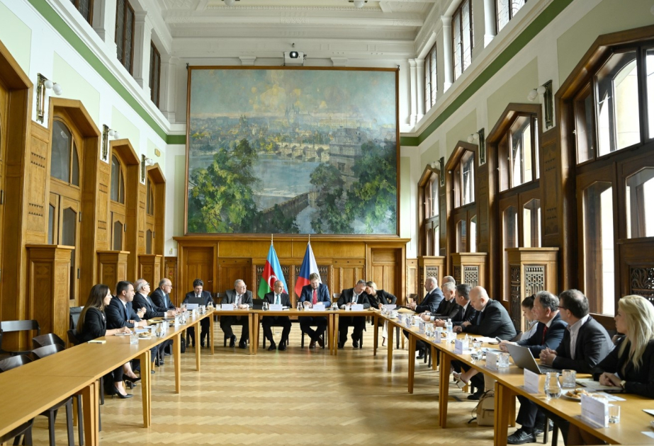 Azerbaijan and Czech Republic Strengthen Economic Ties Through Business Roundtable in Prague 1 Azerbaijan
