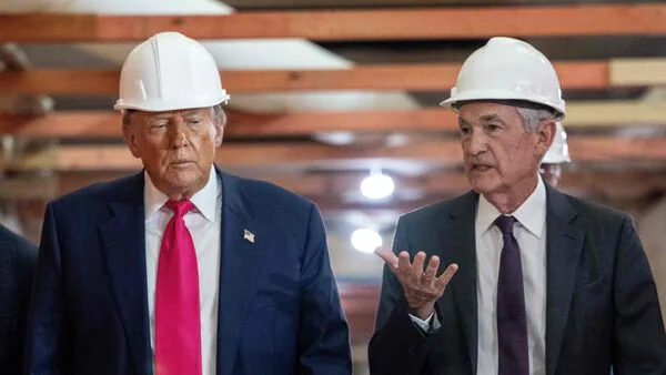 Trump Visits Federal Reserve, Clashes with Fed Chair Over Renovation Costs 1 Trump