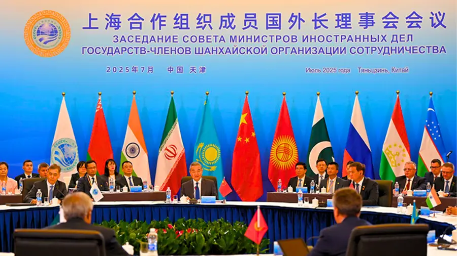 The SCO Summit in Tianjin: Shaping a New Geopolitical Order 1 The SCO Summit in Tianjin: Shaping a New Geopolitical Order