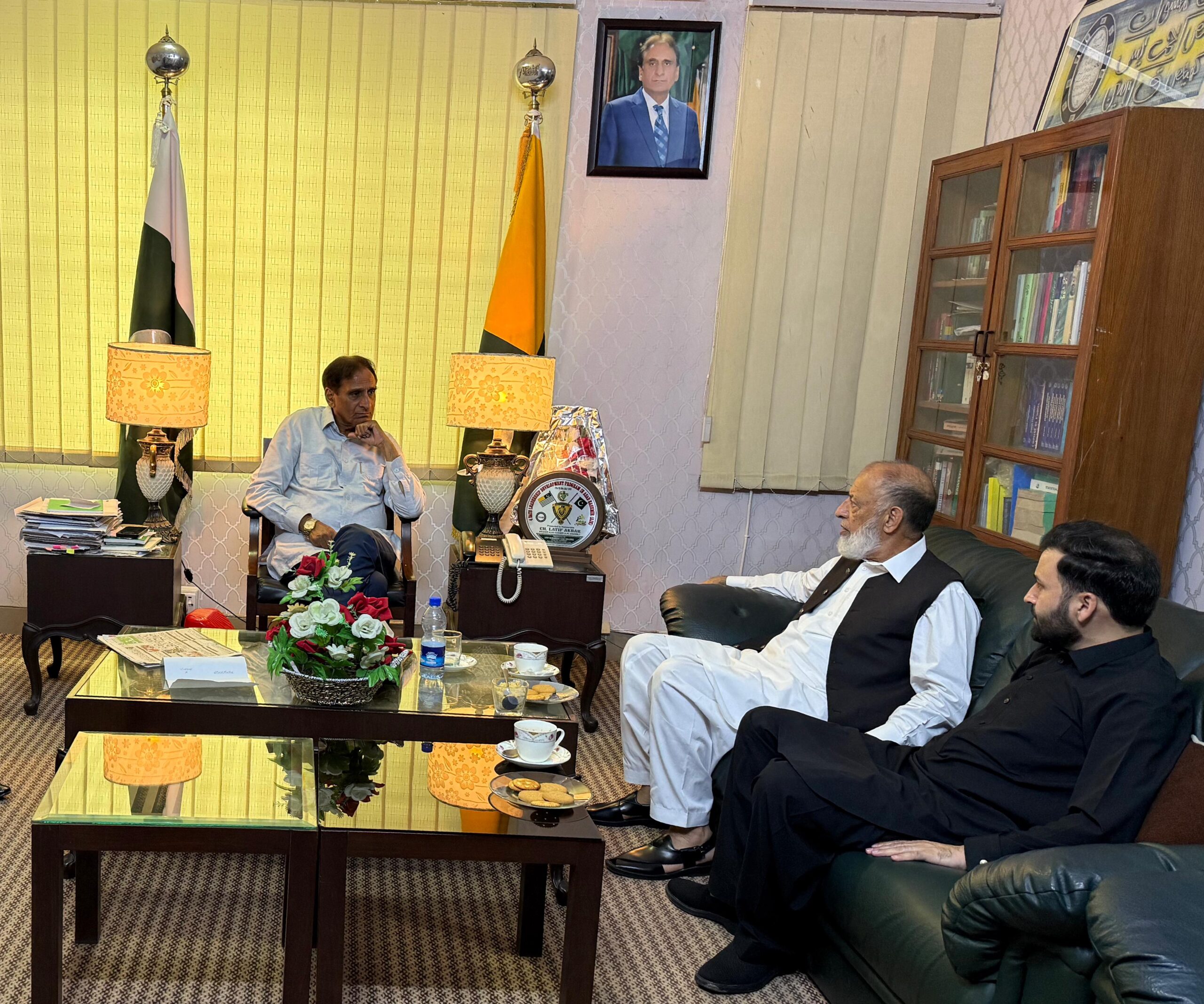 Chairman Uniplast Qatar Muhammad Khan and Chairman BRISD Qaiser Nawab Call on Speaker AJK Assembly Chaudhry Latif Akbar in Muzaffarabad 3 Muzaffarabad