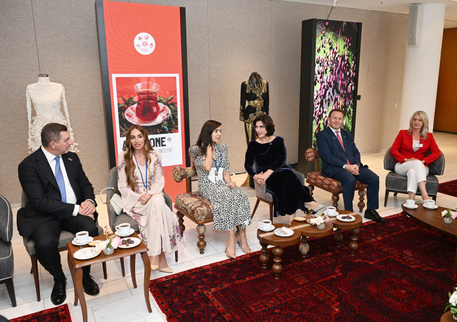 IDEA Founder Leyla Aliyeva and Arzu Aliyeva Attend Anatolian Heritage Exhibition in New York 1 IDEA