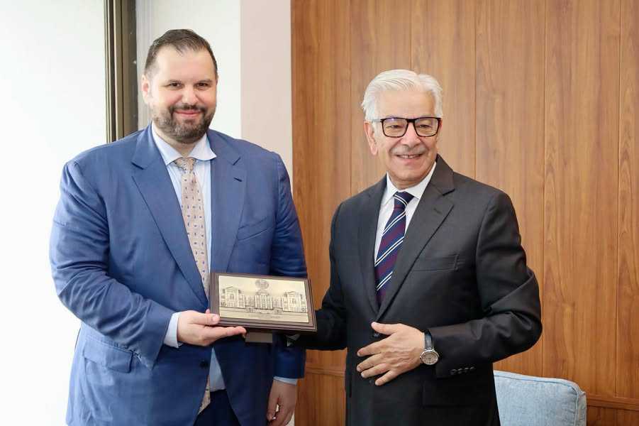 Romanian Envoy Meets Pakistan’s Defence Minister to Discuss Bilateral and Regional Security Cooperation 1 Defence