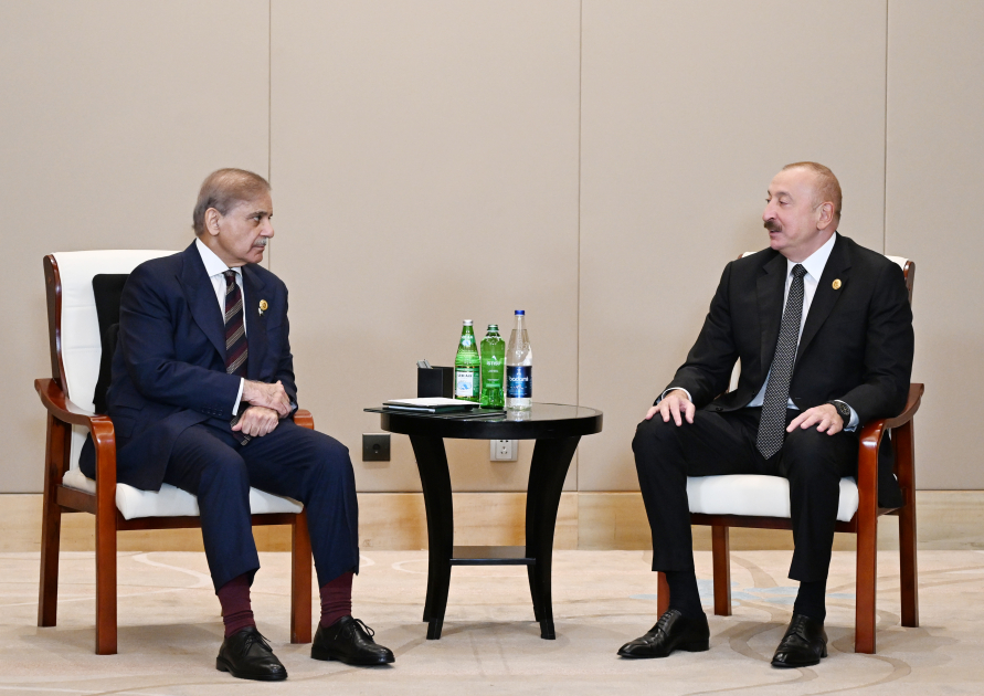 President Ilham Aliyev Meets Prime Minister Shehbaz Sharif in Tianjin 2 Aliyev
