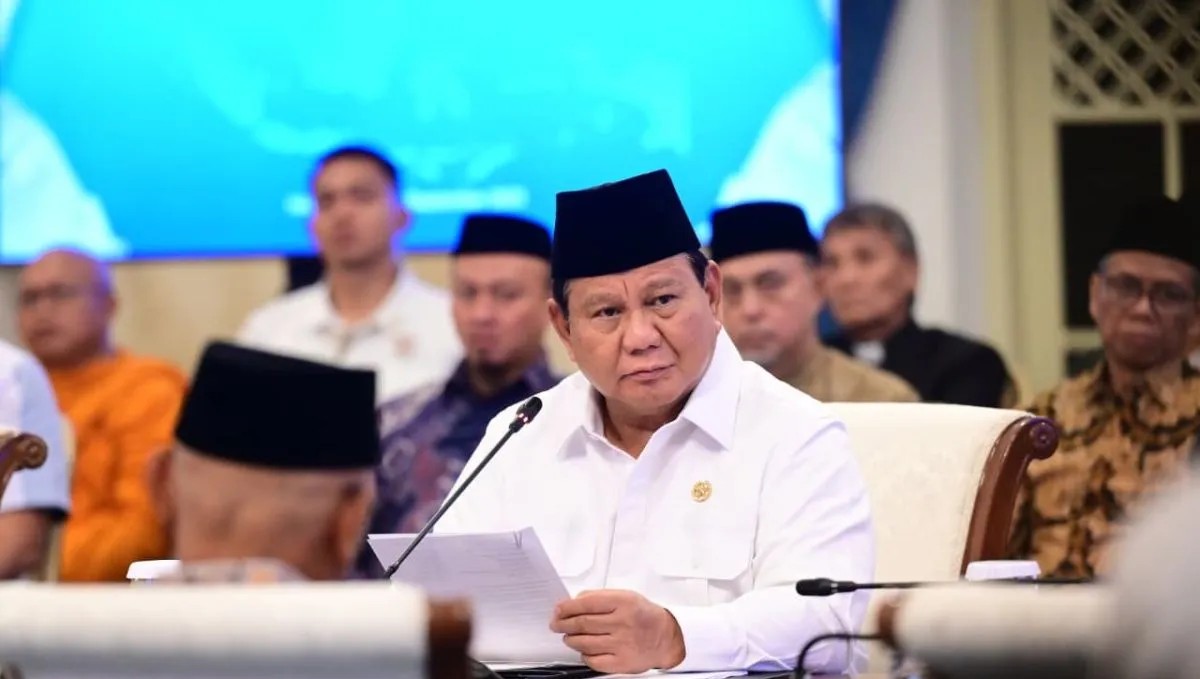 President Prabowo Holds Dialogue with Civic, Religious, and Labor Leaders at State Palace 1 Prabowo
