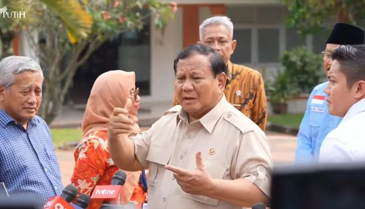 President Prabowo Launches Nationwide Digital Screen Initiative to Transform Education 1 President Prabowo Launches Nationwide Digital Screen Initiative to Transform Education