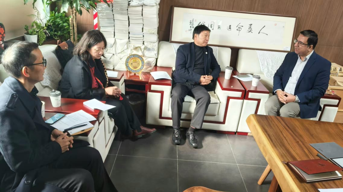 Mr. Khalid Taimur Akram Visits Institute for Community with Shared Future (ICSF) at Communication University of China (CUC), Beijing 26 Mr. Khalid Taimur Akram Visits ICSF at Communication University of China