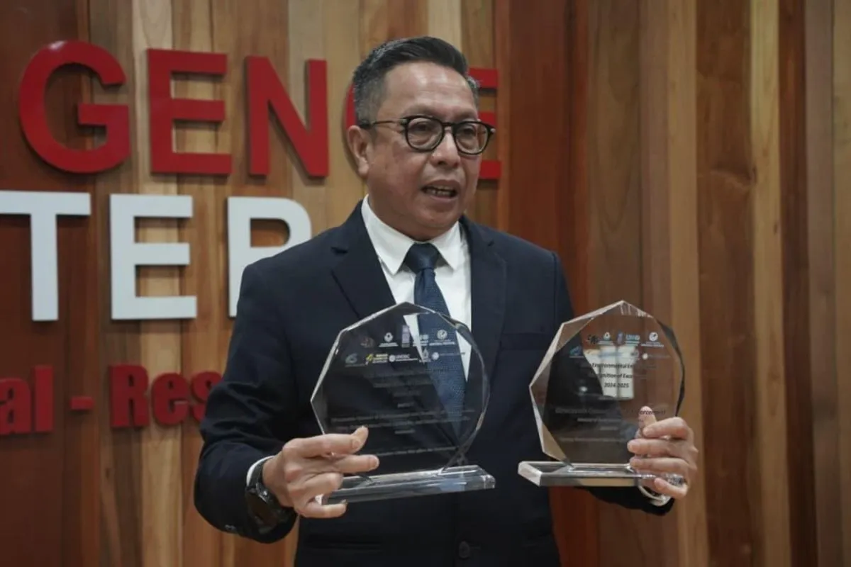Indonesia Wins Two UNEP Awards for Excellence in Combating Transboundary Environmental Crimes 1 Indonesia