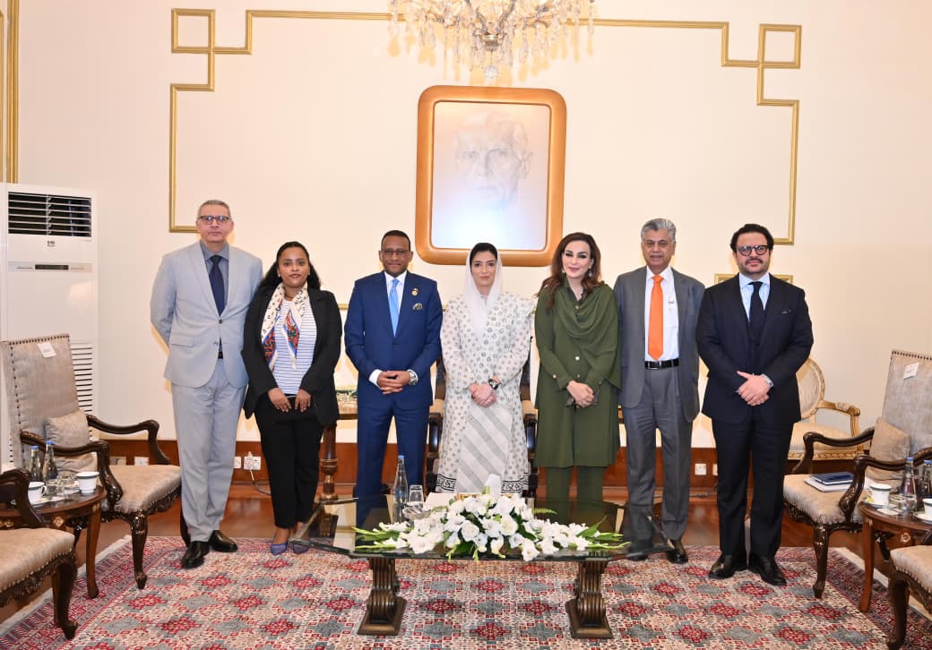 Ethiopian Ambassador Pays Farewell Call on Pakistan’s First Lady 5 Farewell